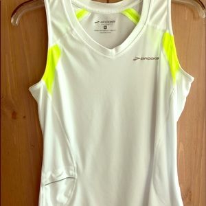 Brooks for Women athletic shirt